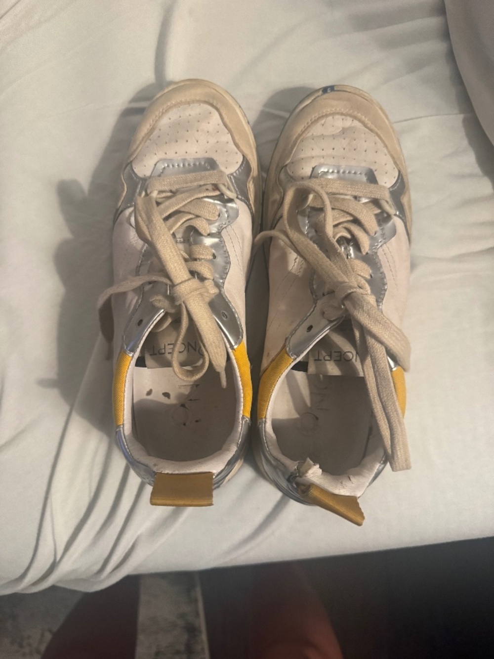 Oncept Phoenix Sneakers size 7